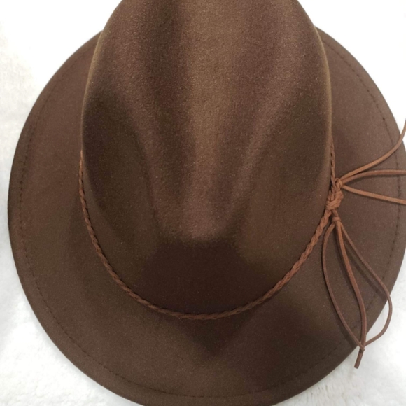 Fedora - Picture 7 of 9